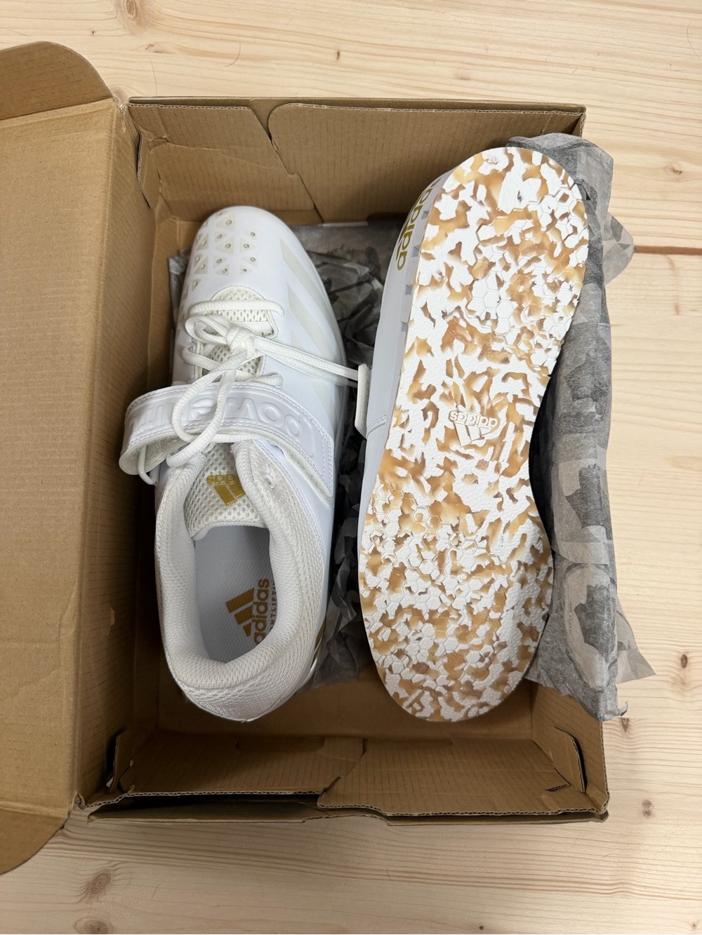 adidas White Powerlift 3.1 Shoes with Gold Accents - Picture 2 of 4